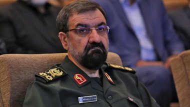 Rezayî: Eger Îsraîl çekên atomî bi kar bîne, Pakistan jî dê bi çekên atomî li wê bide