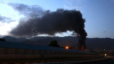 İsrail: İran’a ait balistik füze rampaların yarısını imha ettik