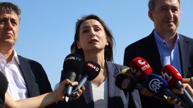 DEM Parti’den Silivri Cezaevi Ziyareti: 'İmamoğlu’ndan Barış Mesajı'