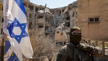 İran basını incelemesi: Muhafazakârlar İsrail'in yıkılışına kadar savaş talep ediyor