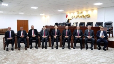 Yargıçların istifası Irak'taki seçim tarihini tehdit ediyor