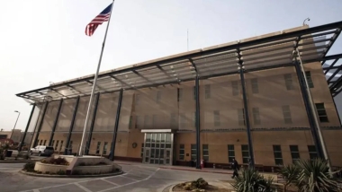 ABD, Irak’taki diplomatik personelini çekmeye başladı