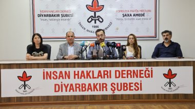 Diyarbakır- Barışa giden yol: Hafıza ve Adalet Konferansı sonuç bildirgesi açıklandı