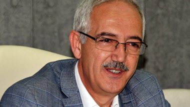 Eski AK Parti milletvekili evinde ölü bulundu