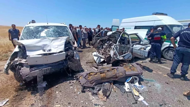 Adıyaman'da katliam gibi kaza: 4 ölü