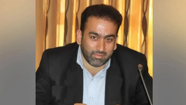 Evin Hapishanesi müdürü, İsrail saldırısından oğluna gelen uyarıyla kaçtı