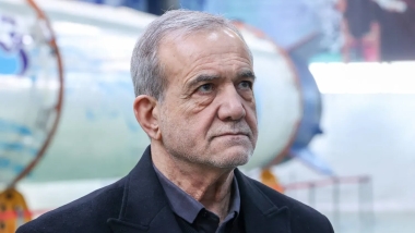 İran Cumhurbaşkanı: Körfez ülkeleriyle ilişkilerde yeni bir sayfa açmaya hazırız