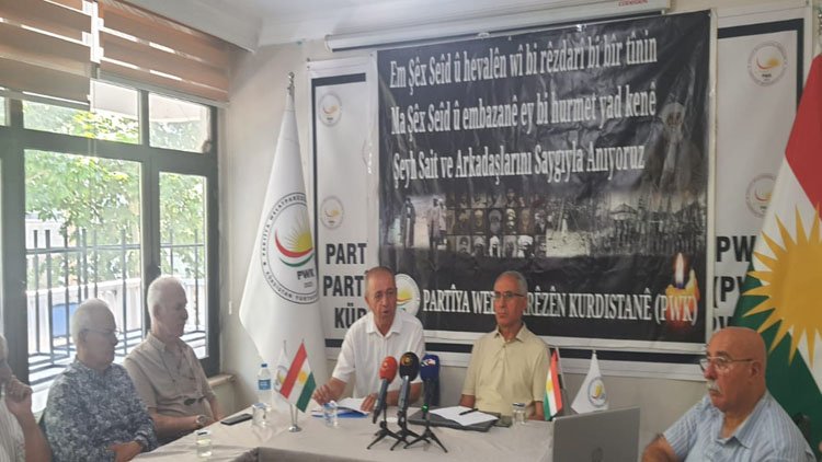 PWKyê Li Amedê Bi Semînerekê Şêx Seîd û Hevalên Wî Bibîranî