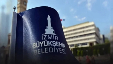 İzmir Büyükşehir Belediyesi'ne operasyon: 120 kişi gözaltına alındı