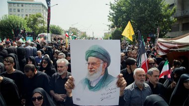 Bolton: Trump ve Netanyahu, İran’ın çöküşünü görüşmeli