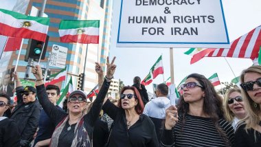 İranlı reformcular, rejim değişikliği için İsrail'den yardım talep etti