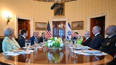 Trump Netanyahu ile görüştü