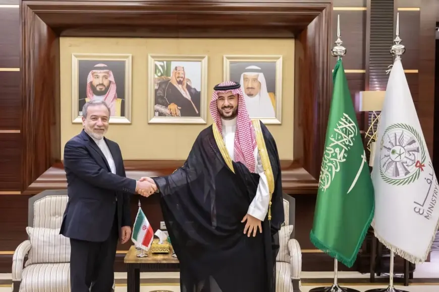 Suudi Arabistan Savunma Bakanı İran Dışişleri Bakanı Abbas Arakçi ile görüştü