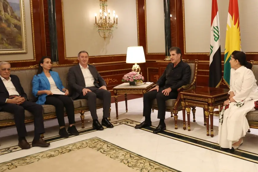 Neçirvan Barzani, DEM Parti heyetini kabul etti: 'Yeni adımlarla süreç ileri taşınacak'