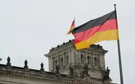 Almanya: İran’a yaptırımlar yeniden uygulanabilir