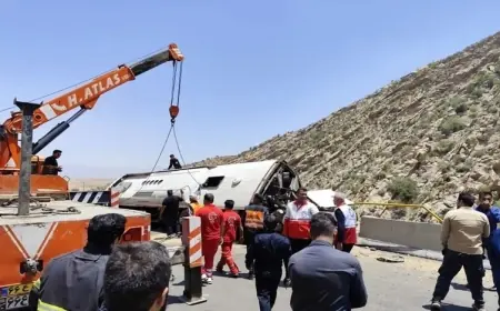 İran’da otobüs kazası: 21 ölü, 34 yaralı