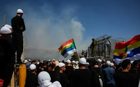 İsrail ordusu: Onlarca İsrailli, sınırı geçerek Suriye'deki bir Dürzi köyüne girdi