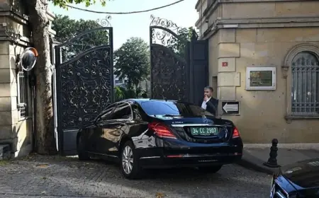 İran ile Avrupa Üçlüsü Arasındaki Nükleer Görüşmeler İstanbul'da Başladı