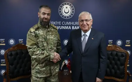 Yaşar Güler, Suriye Hava Kuvvetleri ve Deniz Kuvvetleri komutanları ile görüştü