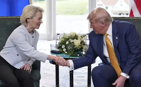 Trump AB ile tarihi ticaret anlaşmasını duyurdu