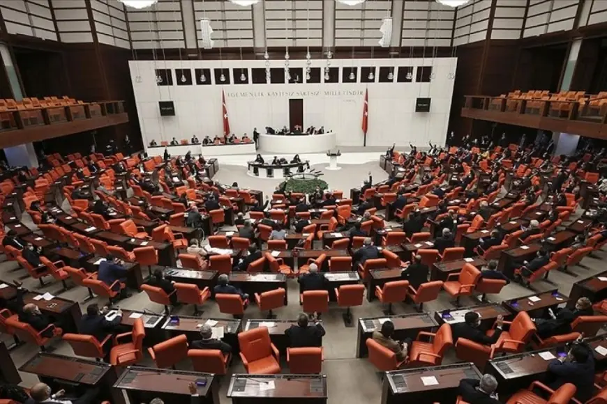 AK Parti'nin çözüm süreci komisyonuna vereceği isimler belli oldu