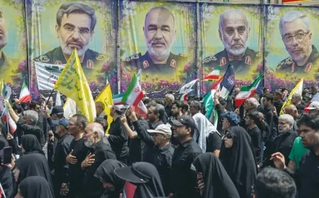 İran'da Devrim Muhafızları ve Rejim Arasındaki Kırılma