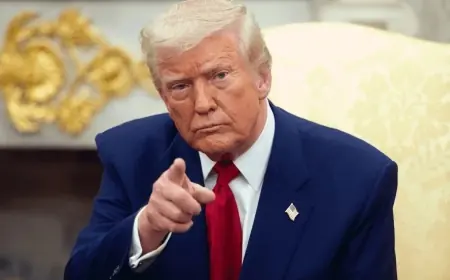 'Trump, Rusya Sınırına Nükleer Denizaltı Konuşlandırılmasını Emretti'