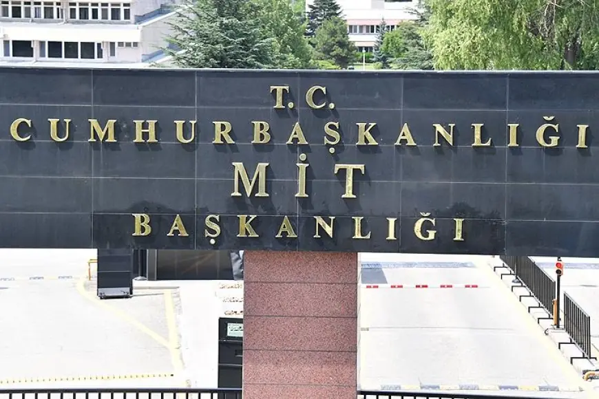 Gazeteci Abdulkadir Selvi: MİT, PKK'nin elindeki iki görevlisini getirdi