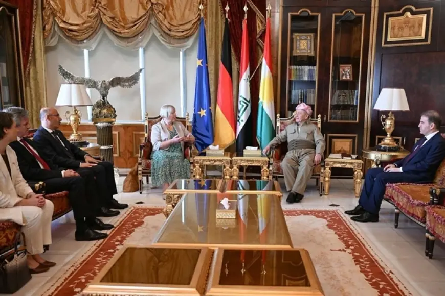 Başkan Barzani'den yeni kabine ve Bağdat mesajı: Anayasaya dönüş şart