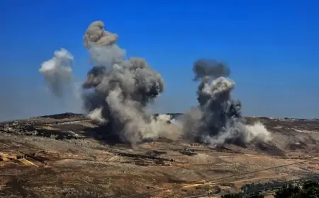 İsrail ordusu, Lübnan'da Hizbullah'a ait çok sayıda hedefi bombaladığını duyurdu