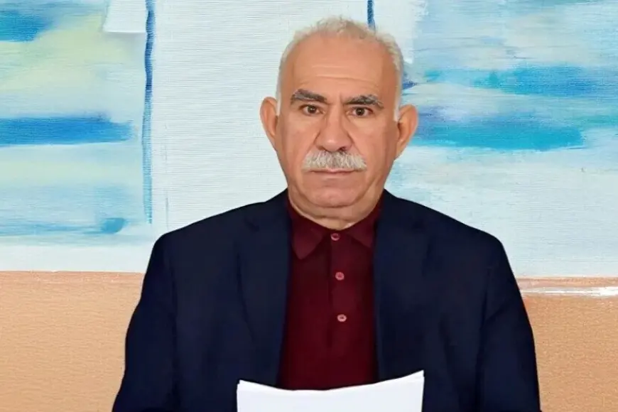 Ocalan ji xelkê Mexmûrê re name şand