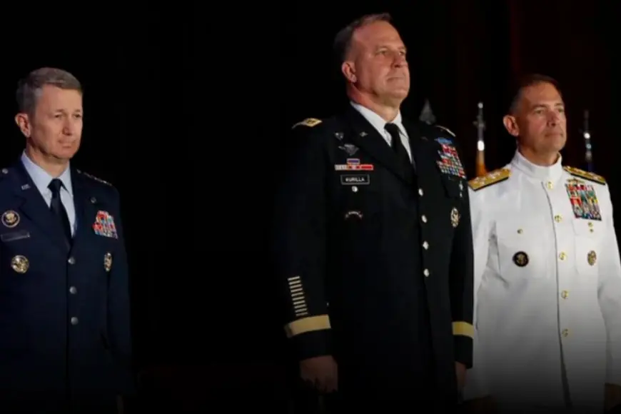 CENTCOM Komutanı Michael Kurilla görevini Brad Cooper’a devretti