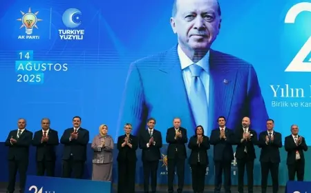 9 Belediye Başkanı AK Parti’ye Katıldı