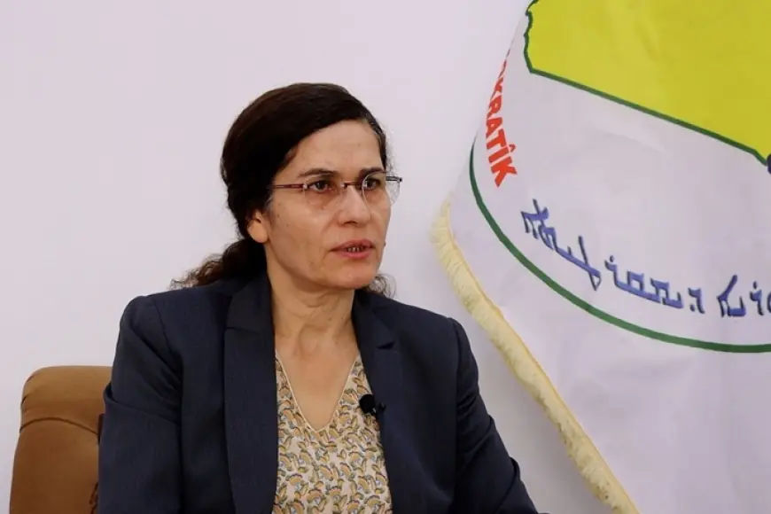 Îlham Ehmed: Em pabendî yekparçeyiya Sûriyayê ne