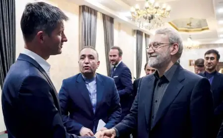 İran, nükleer krizin çözümü için İsviçre'nin arabuluculuğunu açıkladı