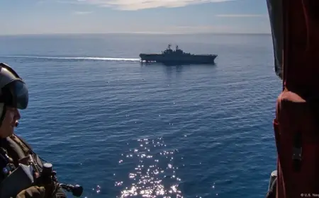 ABD'den Venezuela açıklarına askeri yığınak