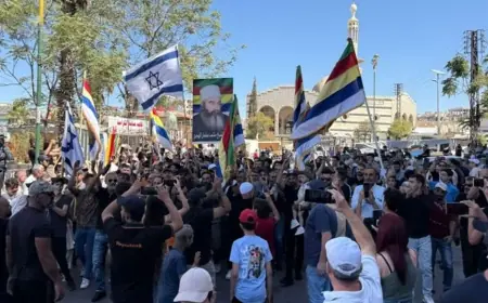 Süveyda’da Halk 'Bağımsızlık Ve Kendi Kaderini Tayin Hakkı' Talep Etti