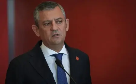 Özgür Özel: Gürsel Tekin ihraç edildi, Özgür Çelik görevinin başındadır