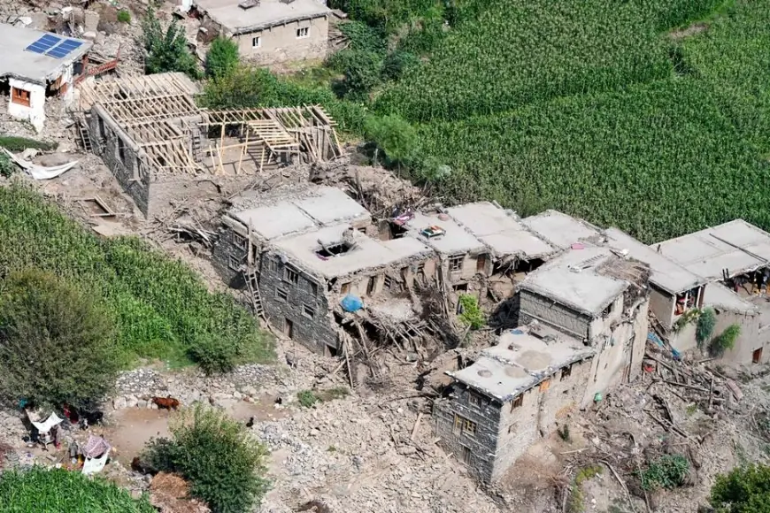 Afganistan'daki depremde can kaybı bini aştı