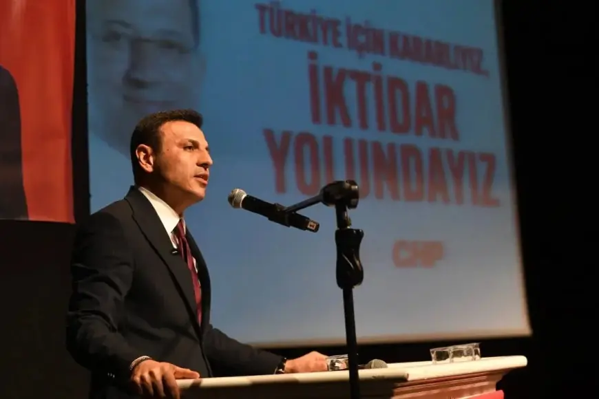 CHP İstanbul İl Yönetimi görevden alındı