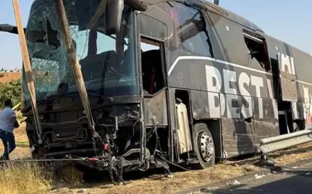 Li Rihayê otobus wergeriya: 30 birîndar