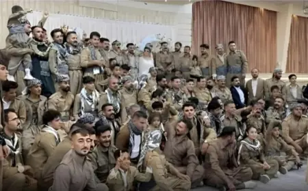 'İran rejimi Geleneksel Kıyafet Giyen 60 Kürdü Hapse Mahkum Etti'