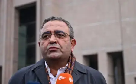 Sezgîn Tanrikulu: Parastina gel, rûmet û welatê xwe xetên sor ên Kurdan in