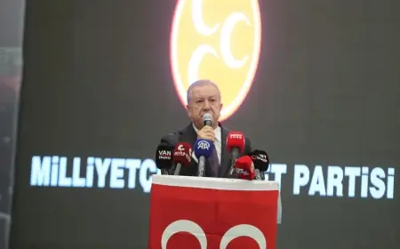 MHP’li Akçay’dan DSG’ye Tehdit: 'Kılıçla Muhatap Olursunuz'