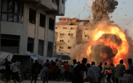 Katz’tan Hamas'a tehdit: Ya silahlarınızı bırakın ya da Gazze yok edilecek ve sizler ortadan kaldırılacaksınız