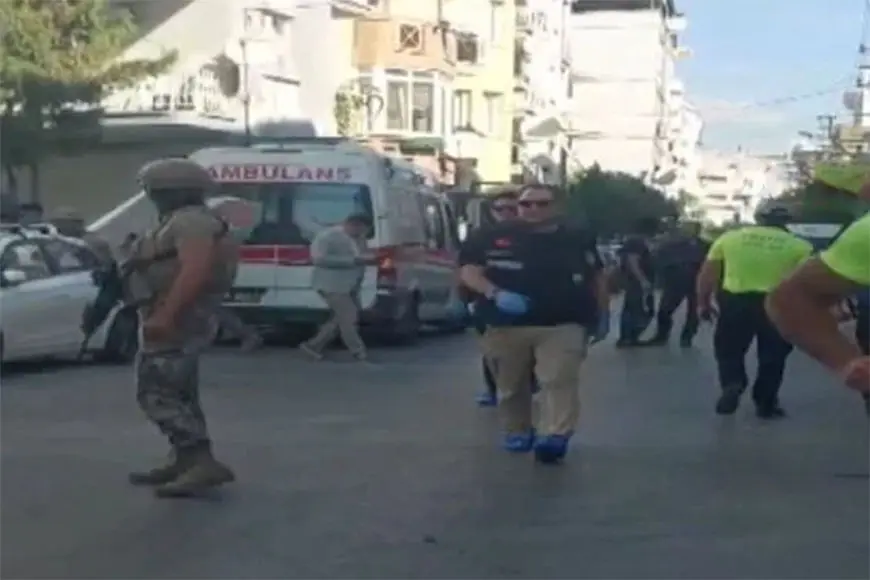 Li Îzmîrê êrişî qereqolê hat kirin, kuştî hene