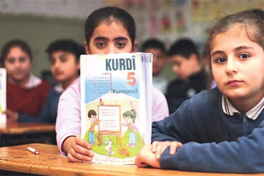 DEM Parti: Barışın yolu anadilde eğitimden geçer