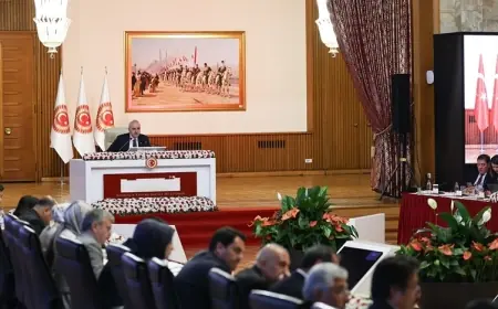 Komîsyon dê guh bide akademîsyen û nûnerên saziyên civaka sivîl