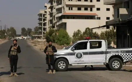 Suriye Ordusu güneyden ağır silahlarını çekti