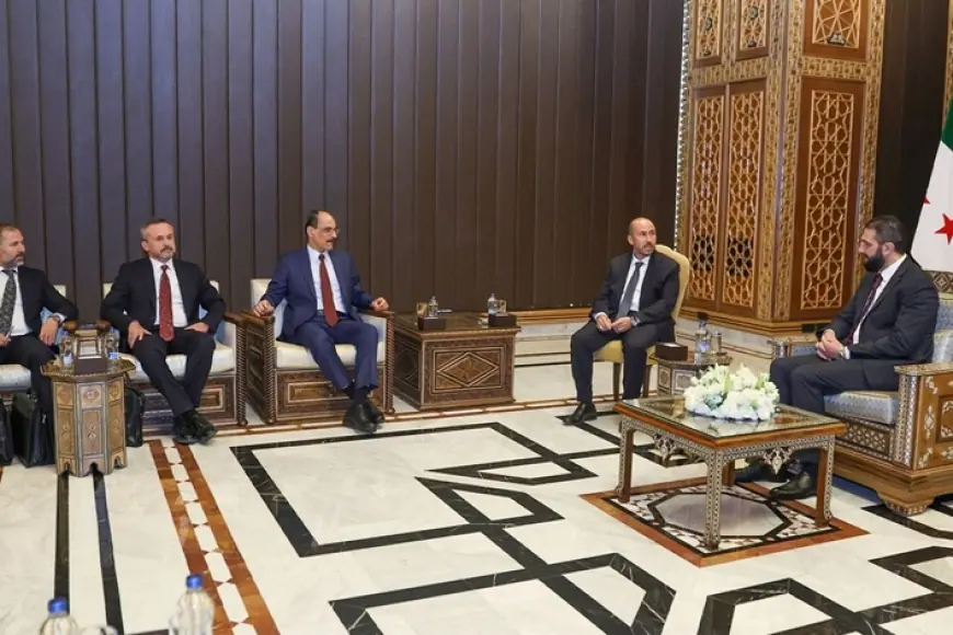 MİT Başkanı Kalın, Şam'da Suriye Cumhurbaşkanı Şara ile görüştü